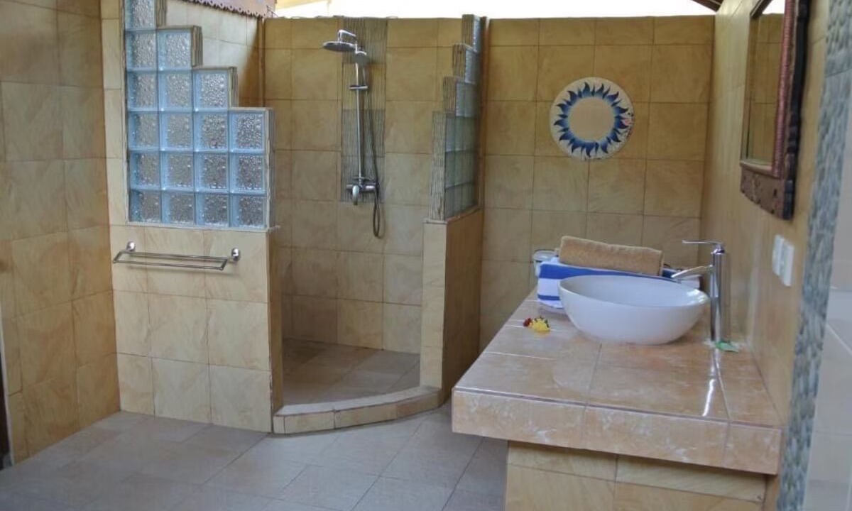Photo of Bathroom in Candi Dasa