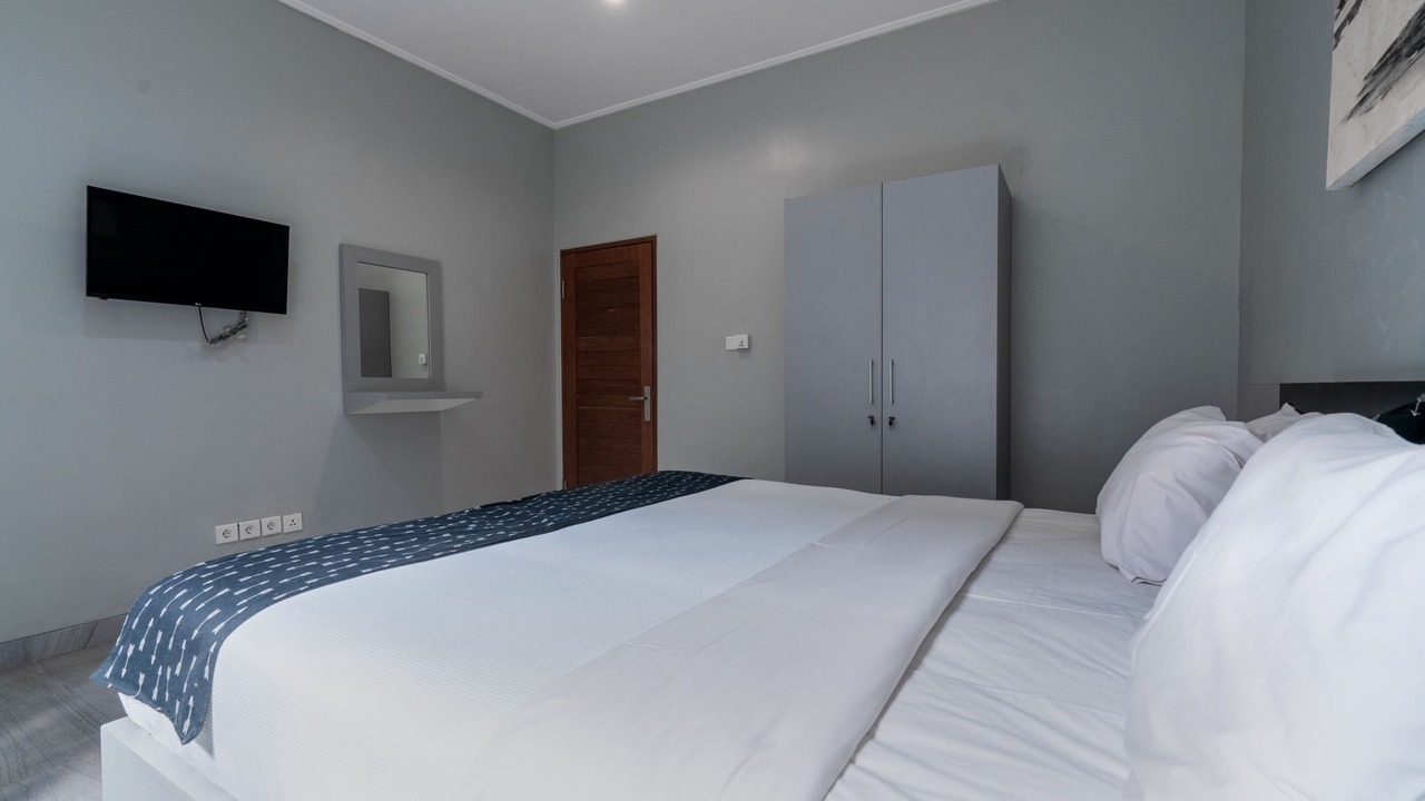 Photo of Bedroom in Legian City-Centre