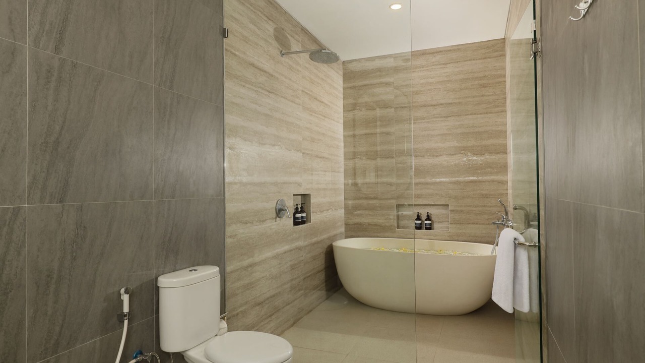 Photo of Bathroom in Petitenget
