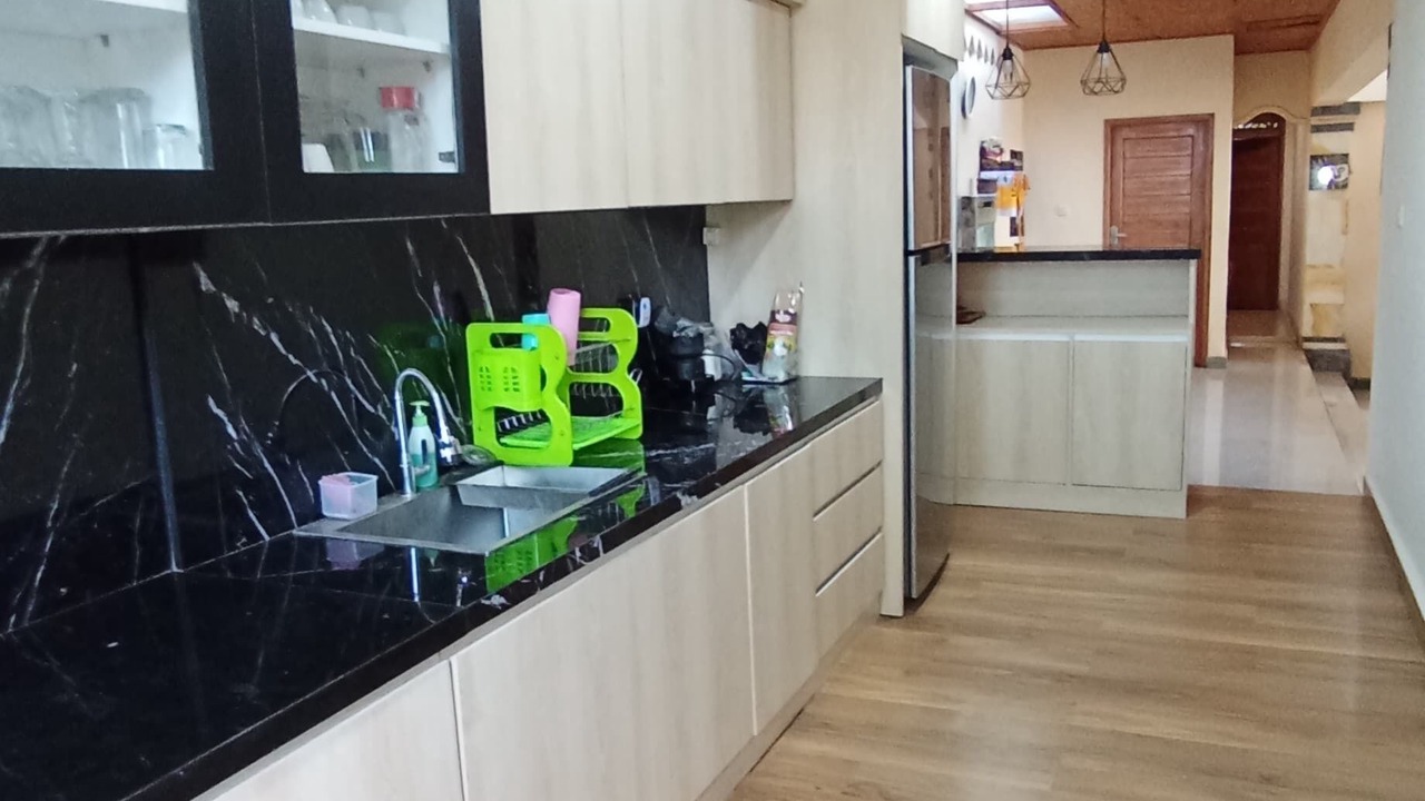 Photo of Kitchen in Bukti