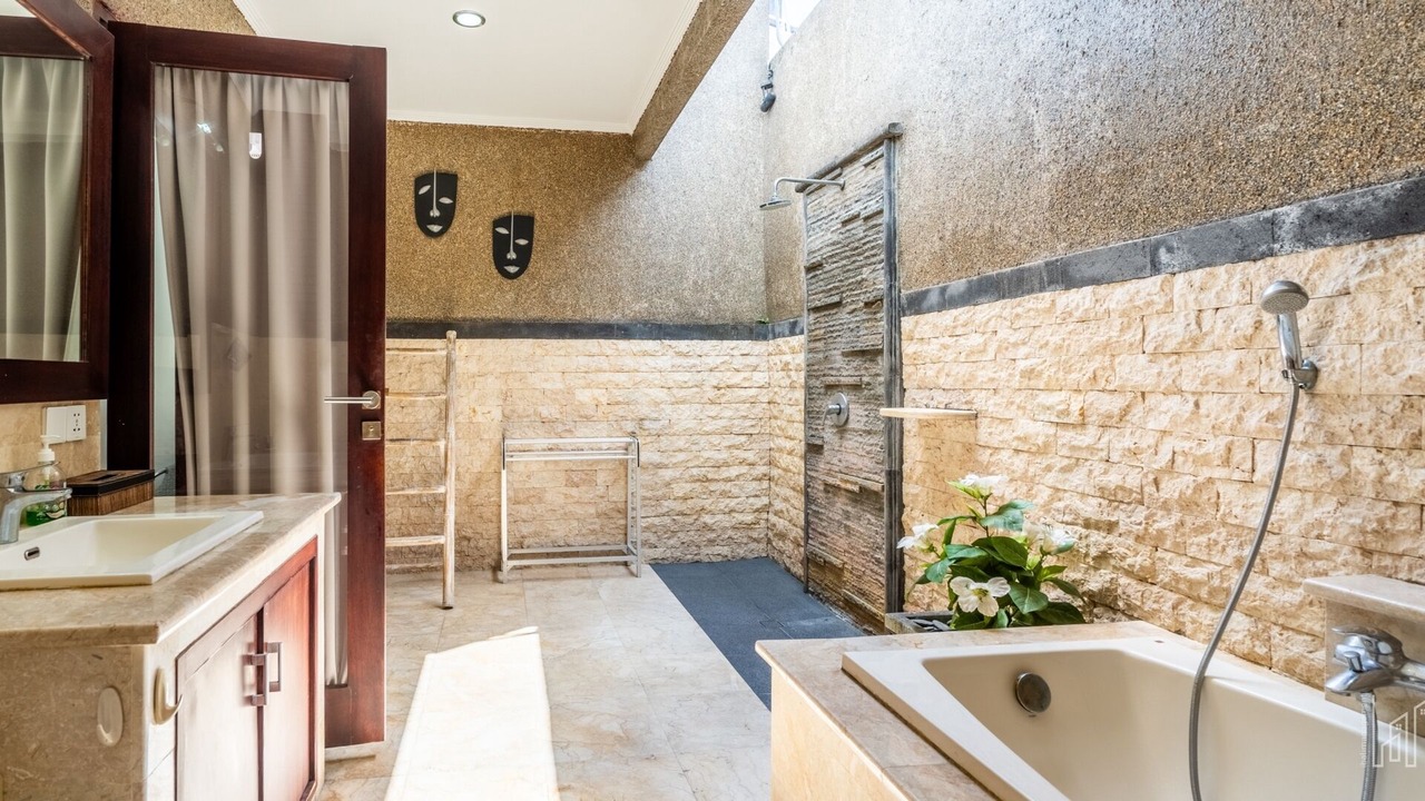 Photo of Bathroom in Dewi Sri