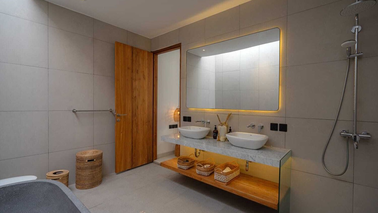 Photo of Bathroom in Tanjungbenoa