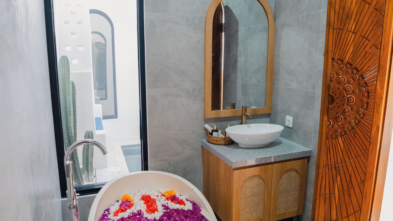 Photo of Bathroom in Ketewel