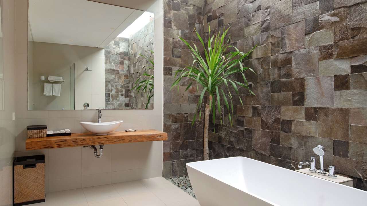 Photo of Bathroom in Petitenget