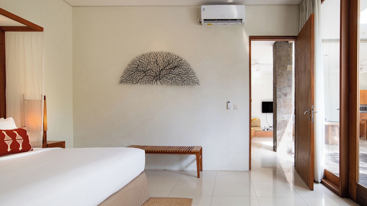Photo of Bedroom in Petitenget