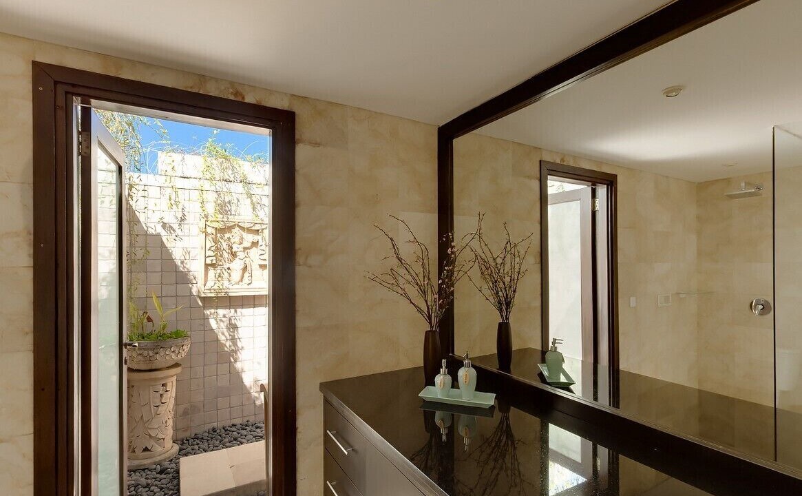 Photo of Bathroom in Tanjungbenoa