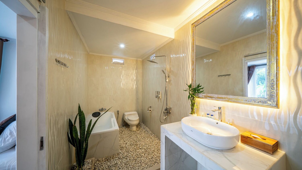 Photo of Bathroom in Songan
