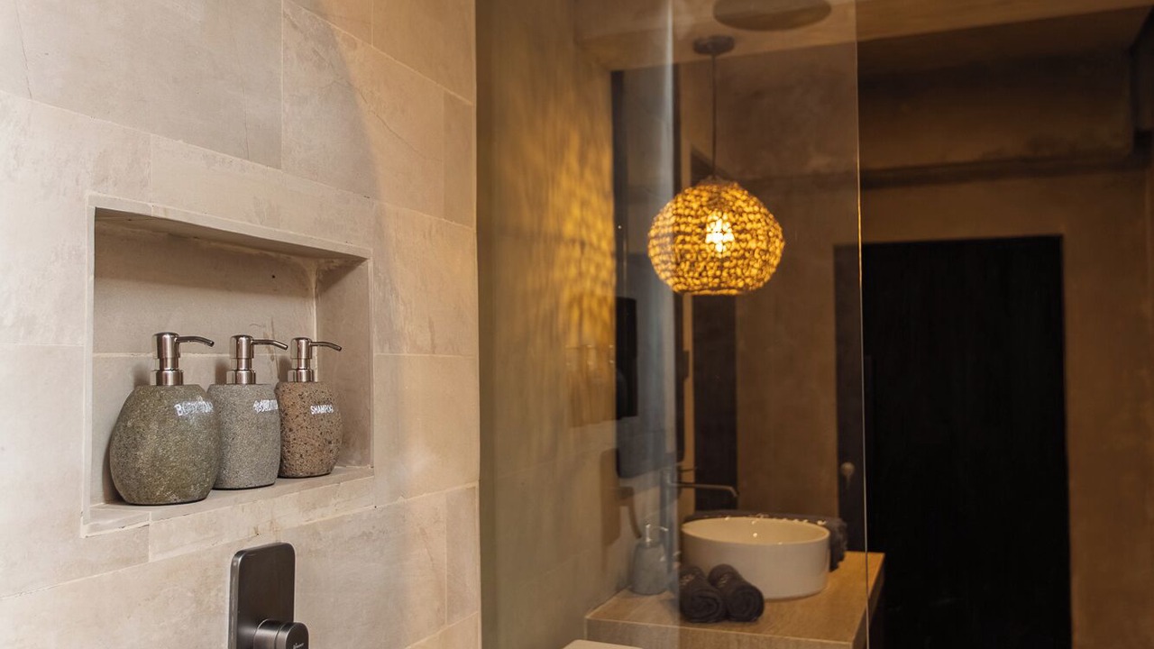 Photo of Bathroom in Pecatu
