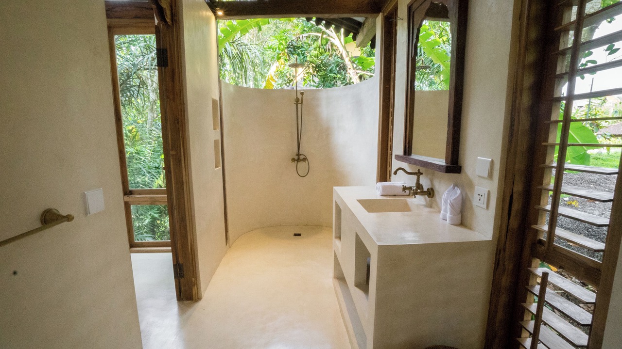 Photo of Bathroom in Sayan