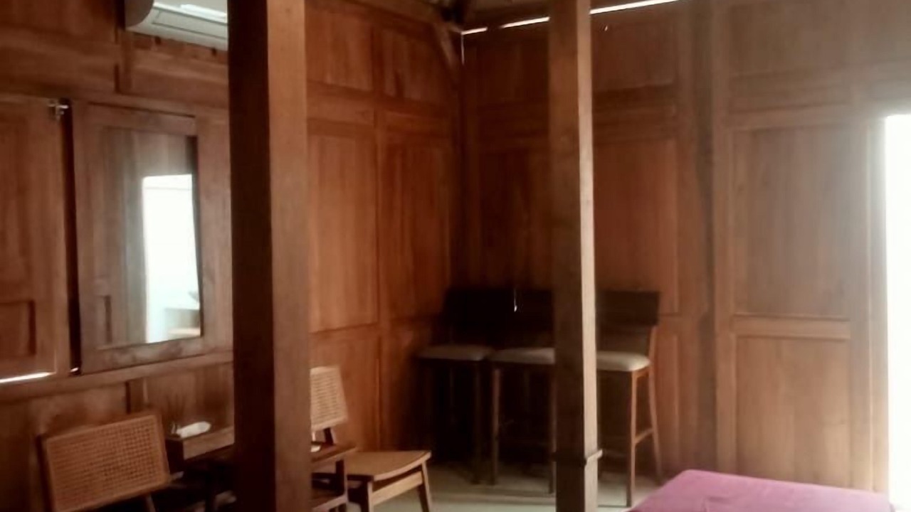 Photo of Bedroom in Sambirenteng