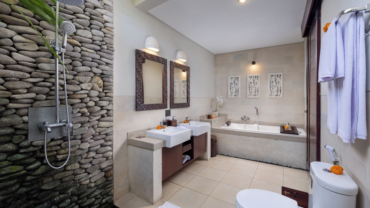 Photo of Bathroom in Singakerta
