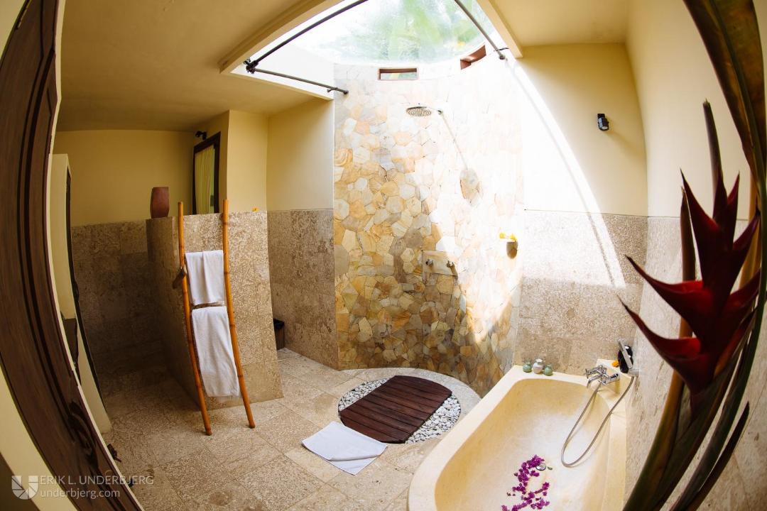 Photo of Bathroom in Gobleg