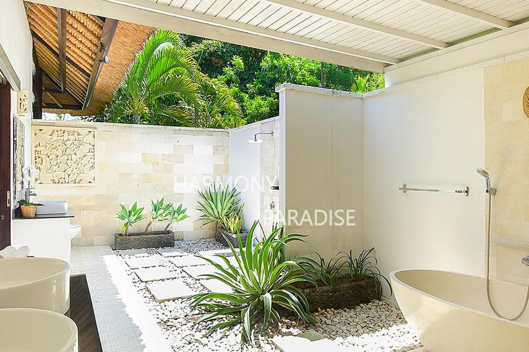 Photo of Bathroom in Kubutambahan