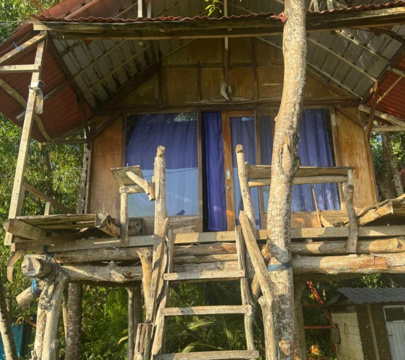 Photo of Others in Batukandik
