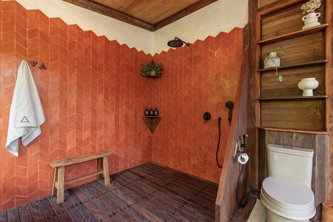 Photo of Bathroom in Petulu