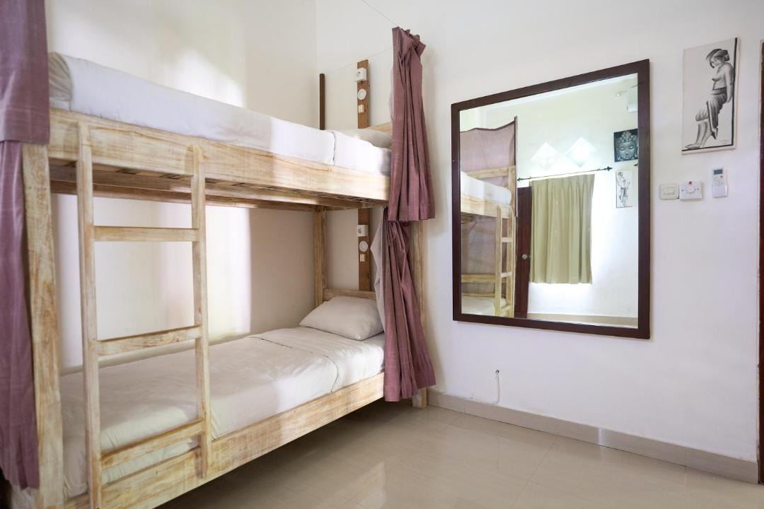 Photo of Bedroom in Seraya Barat