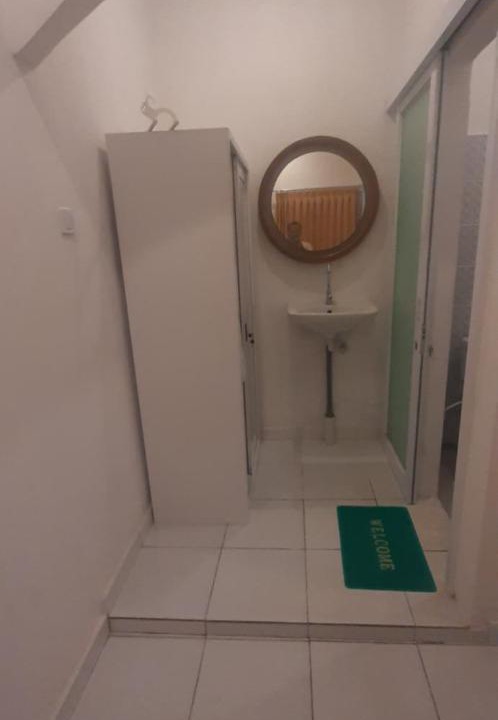 Photo of Bathroom in Singakerta