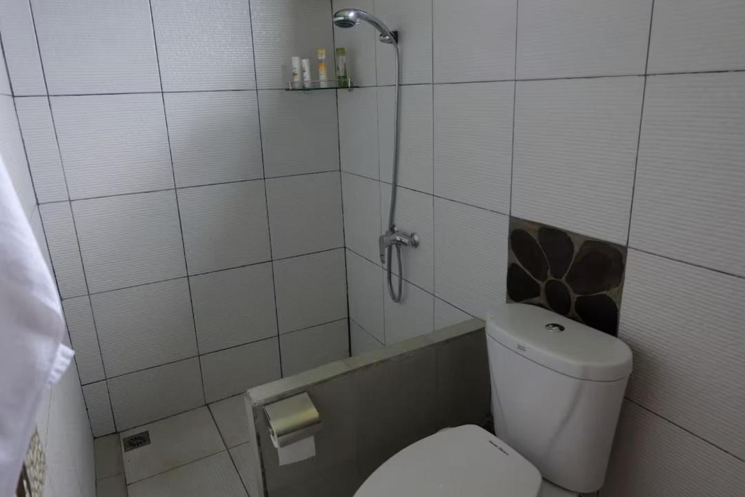 Photo of Bathroom in Pemaron
