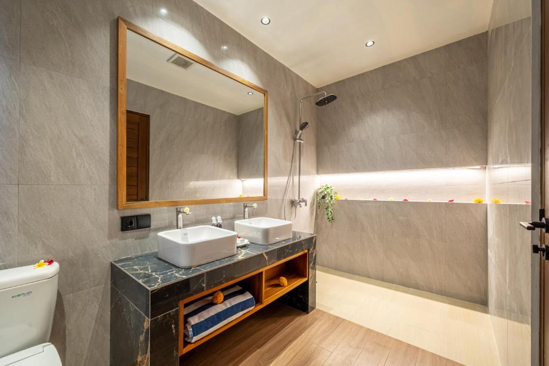 Photo of Bathroom in Abang