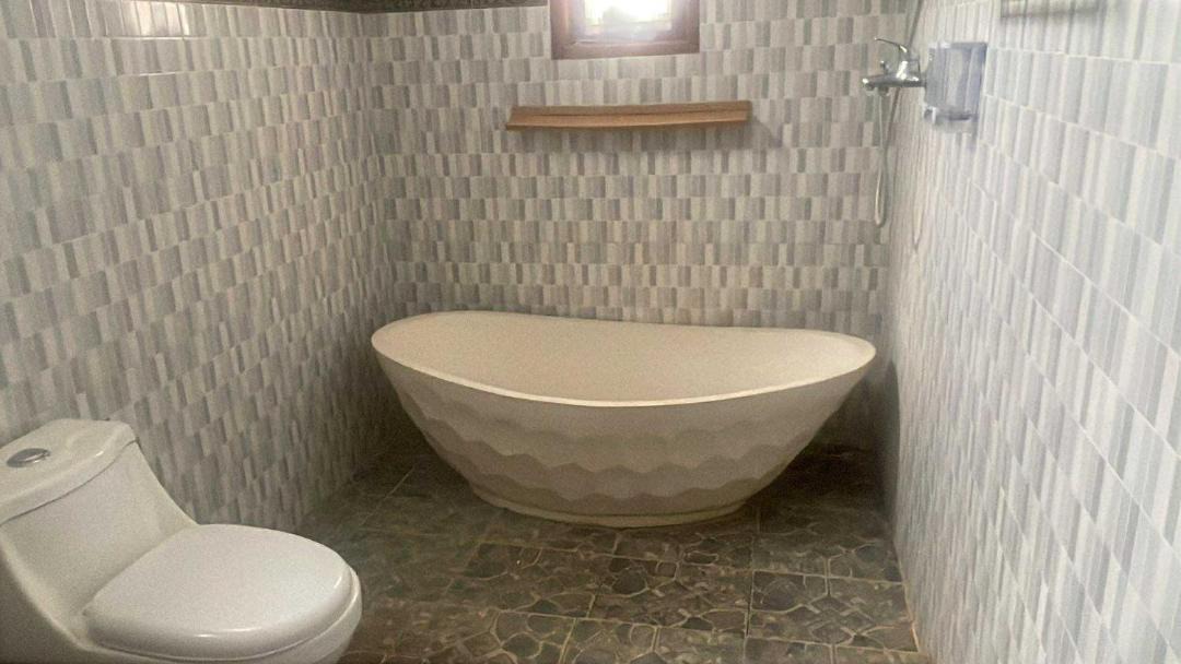 Photo of Bathroom in Kemenuh