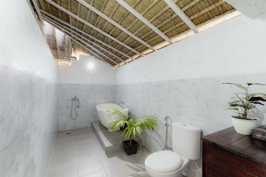 Photo of Bathroom in Klumpu