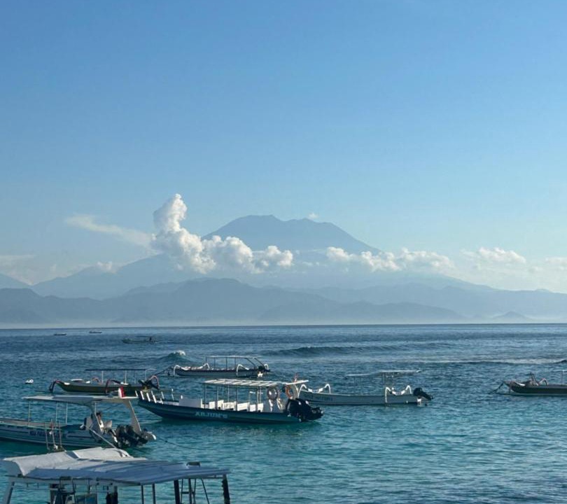 Photo of Others in Mushroom Bay