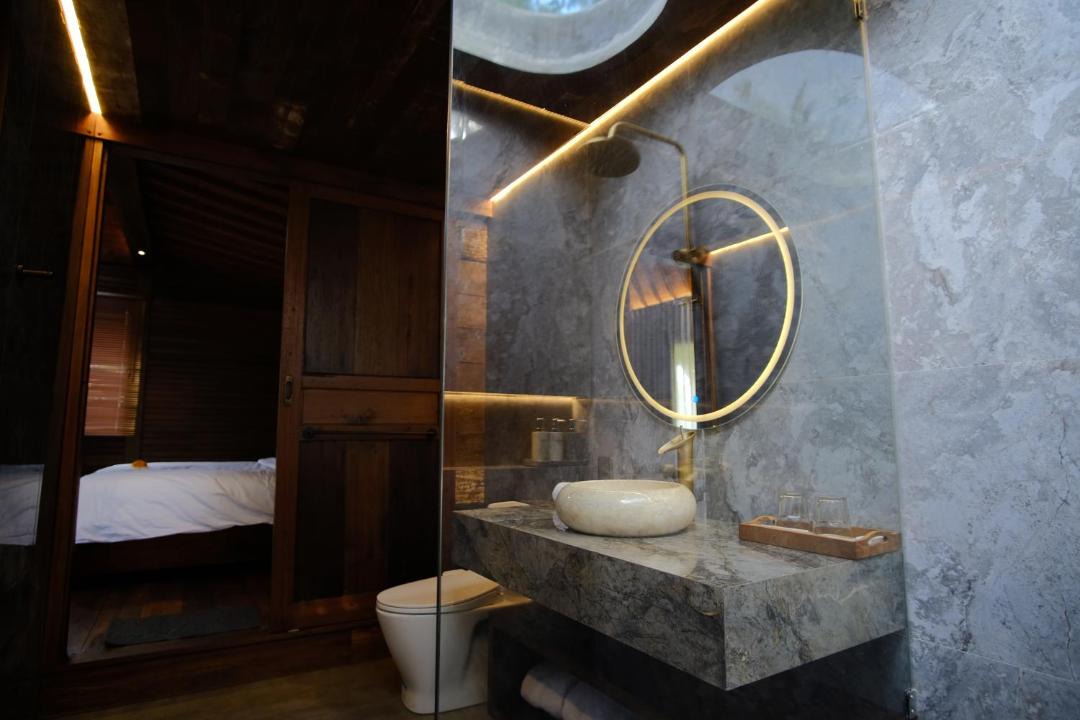 Photo of Bathroom in Taro