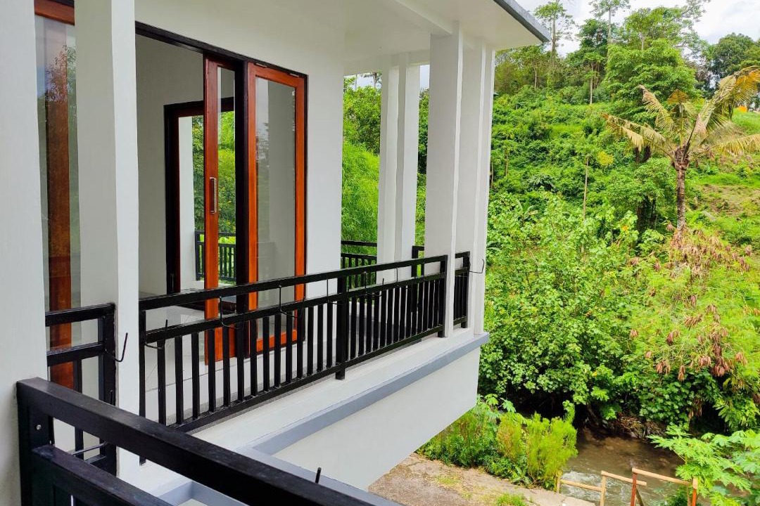 Photo of Patio Balcony in Tumbu Village