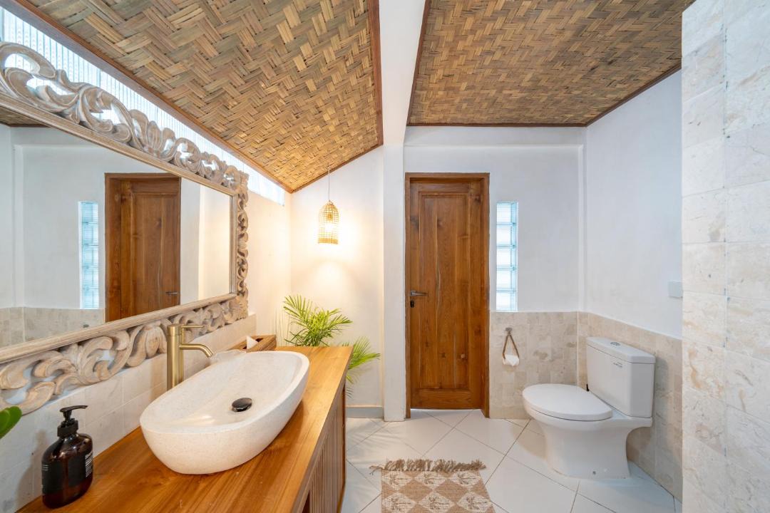 Photo of Bathroom in Jungut Batu