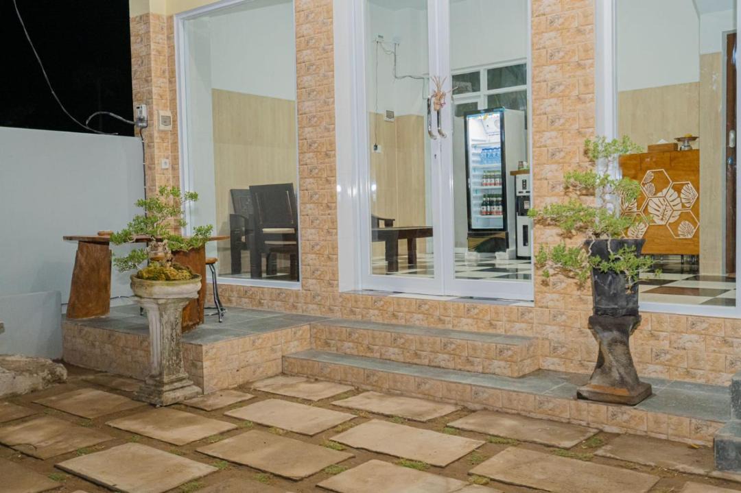 Photo of Buildings in Sampalan