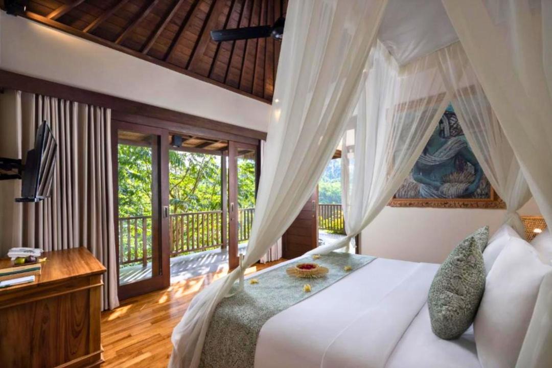 Photo of Bedroom in Sambahan
