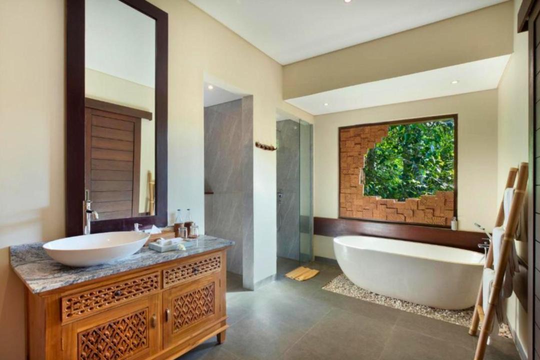 Photo of Bathroom in Sambahan