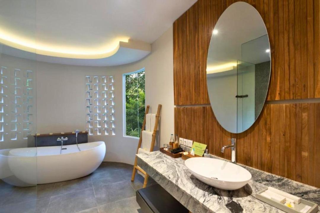 Photo of Bathroom in Sambahan