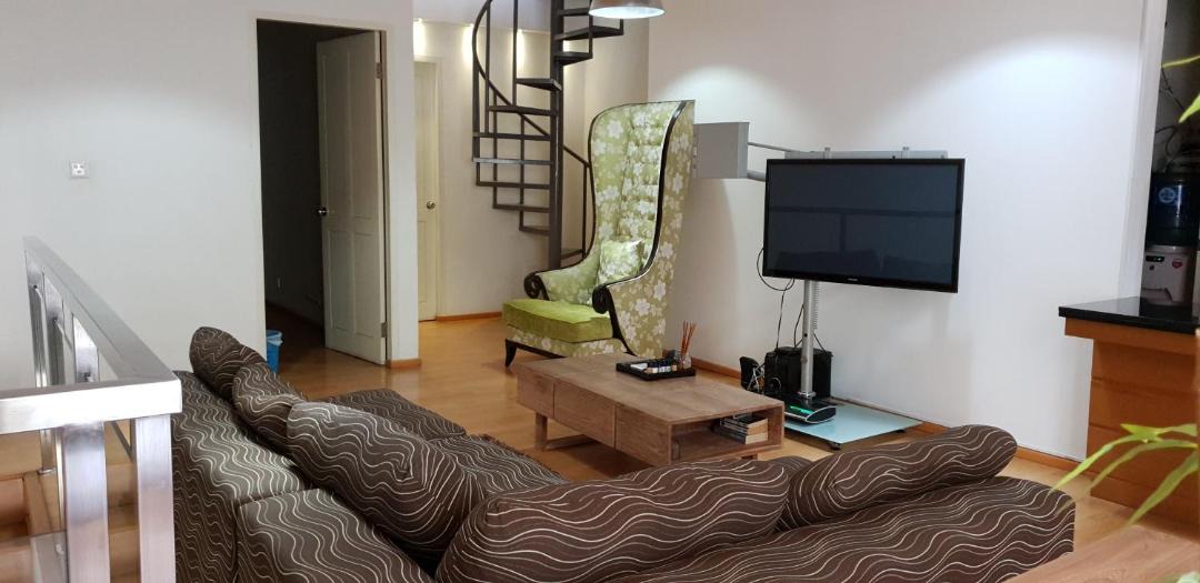 Photo of Livingroom in Drupadi