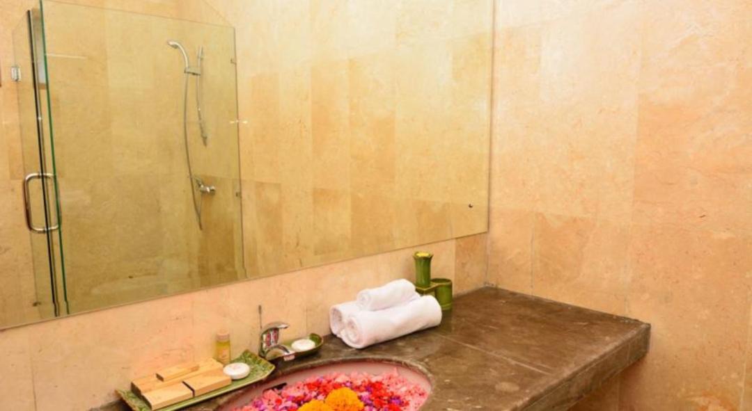 Photo of Bathroom in Mas