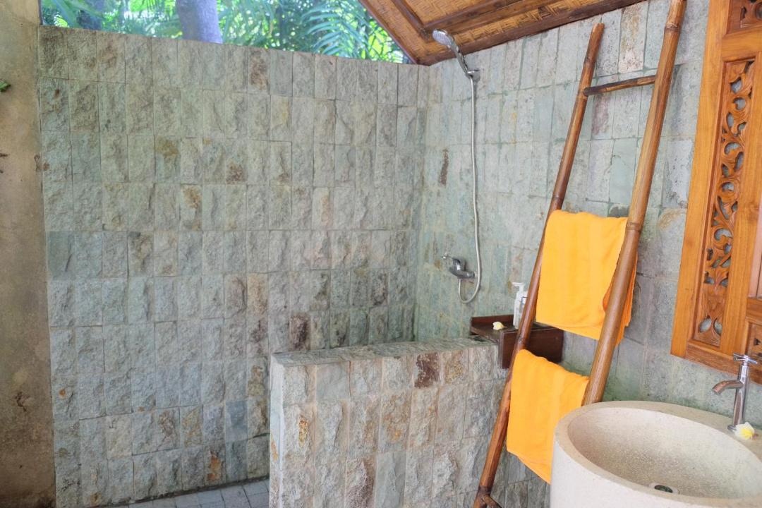 Photo of Bathroom in Tejakula