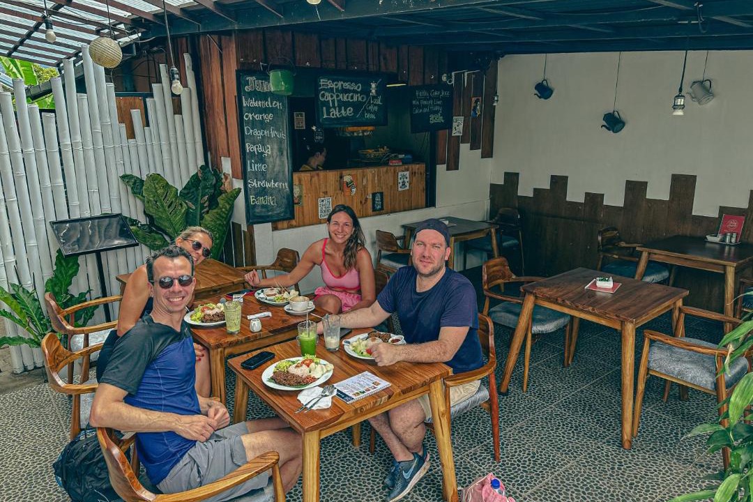 Photo of Others in Munduk