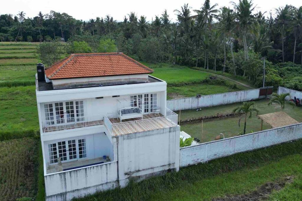 Photo of Others in Kemenuh