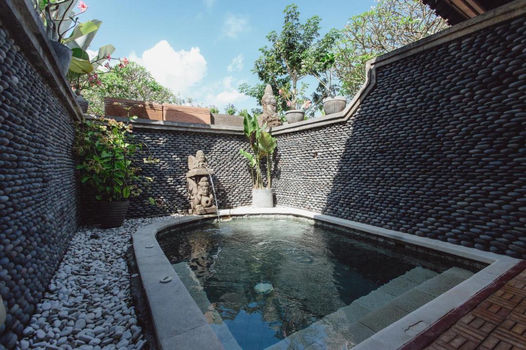 Photo of Others in Saba