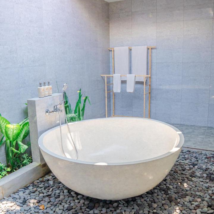 Photo of Bathroom in Kubutambahan
