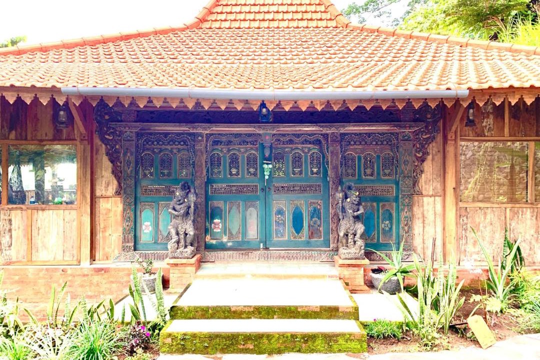 Photo of Others in Kubutambahan
