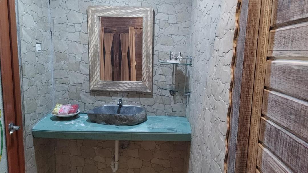Photo of Bathroom in Sampalan