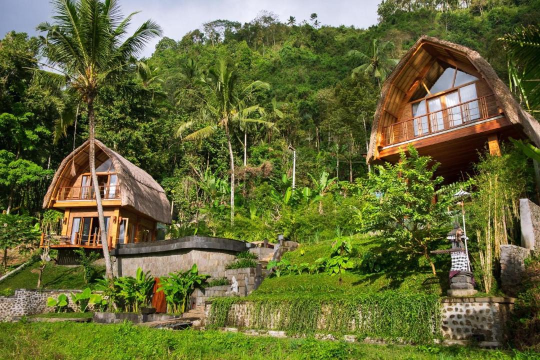 Photo of Buildings in Sidemen