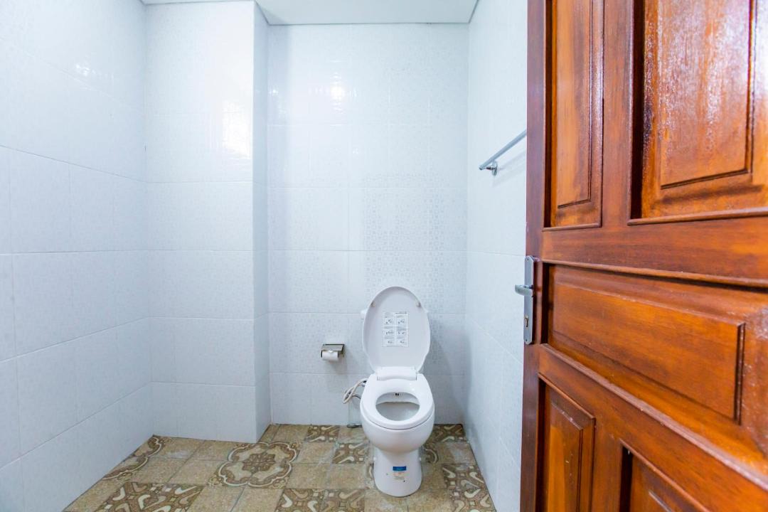 Photo of Bathroom in Singakerta