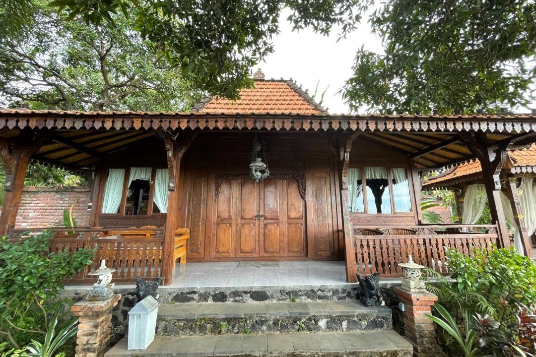 Photo of Buildings in Kubutambahan