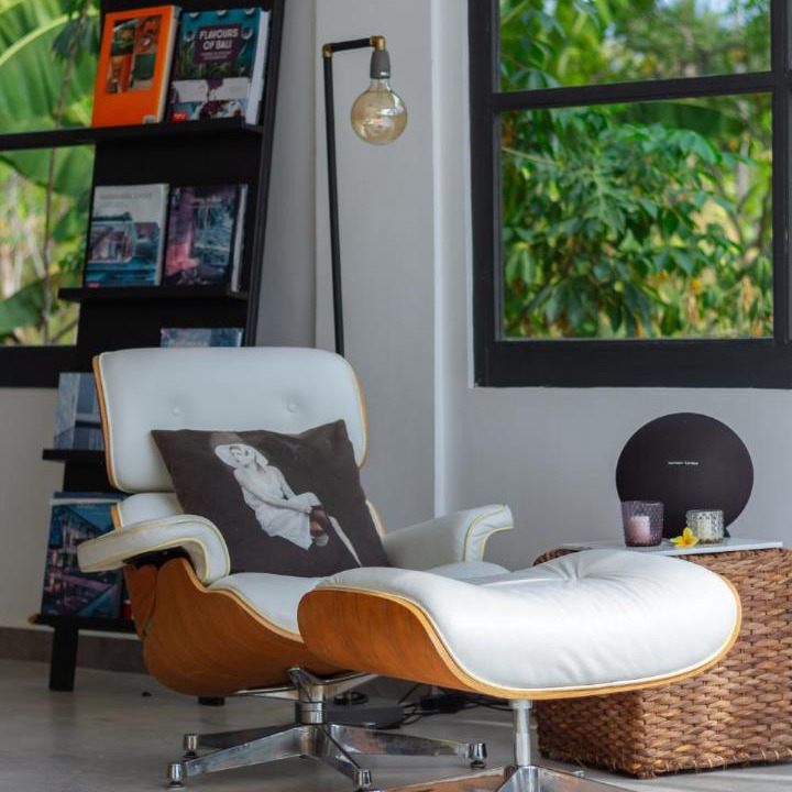 Photo of Livingroom in Tumbu Village