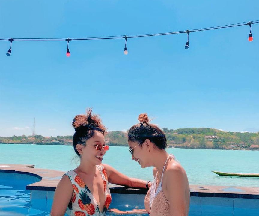 Photo of Human In Picture in Ceningan Island