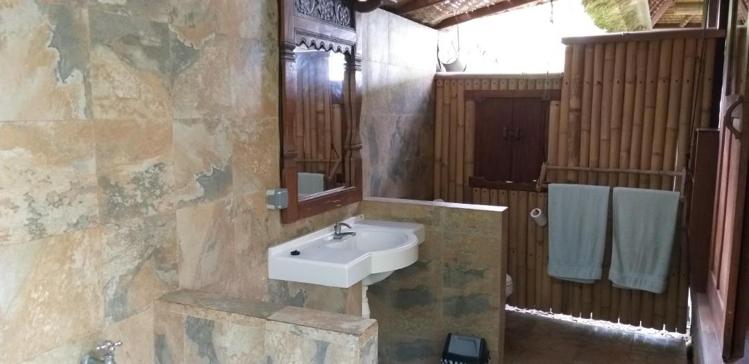 Photo of Bathroom in Candi Dasa