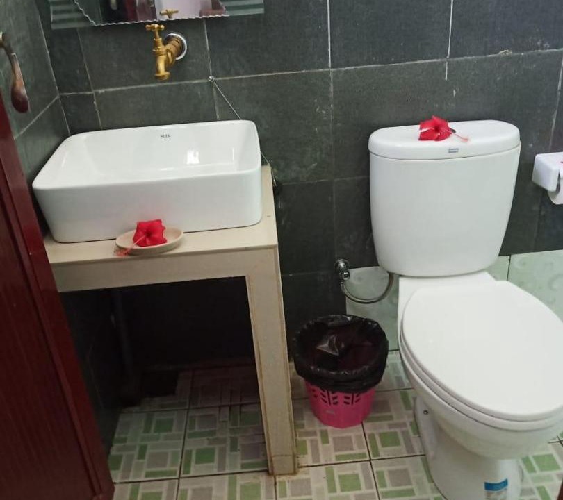 Photo of Bathroom in Bondalem