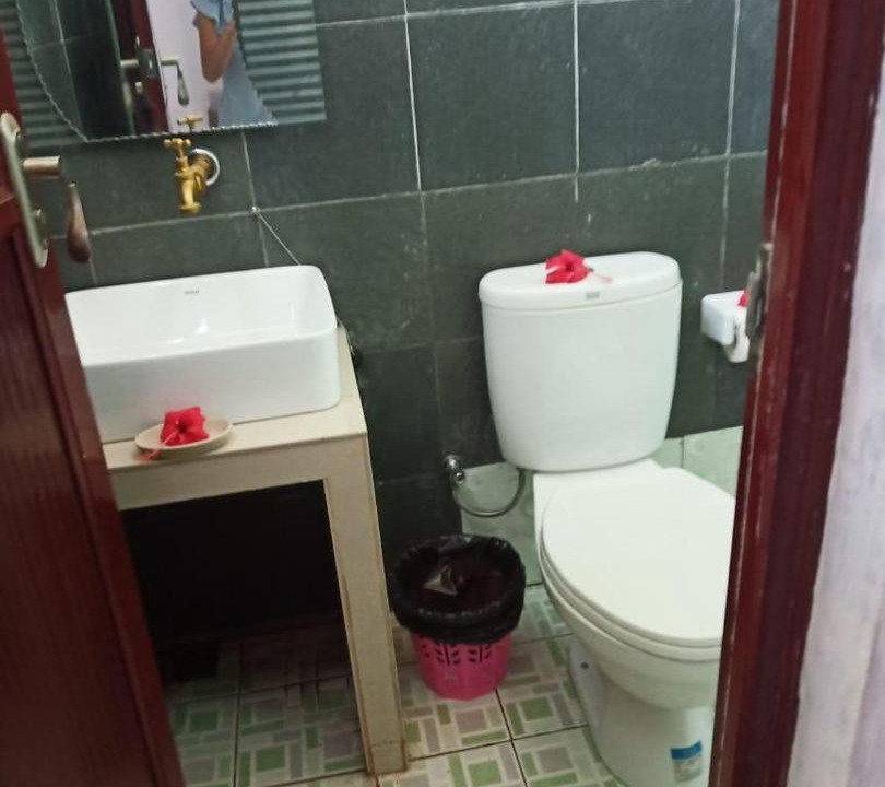 Photo of Bathroom in Bondalem